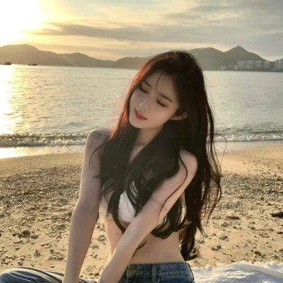 狸老尸卡好海报